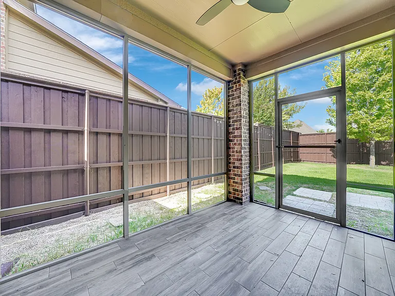 5805 Zinnia Dr — Photo 28