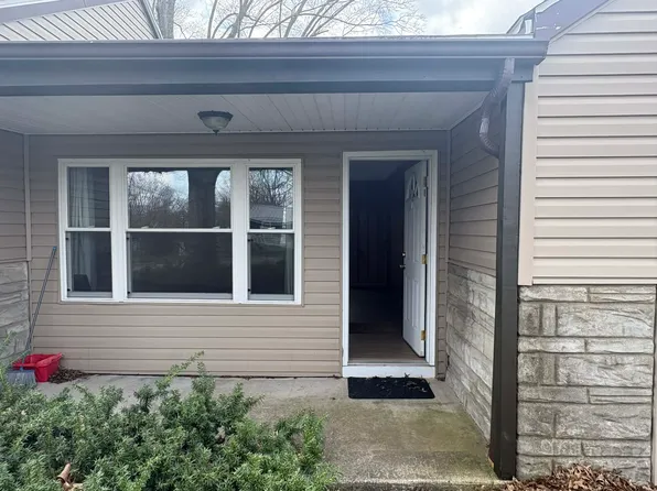 1400 Newberry Dr #2, Parkersburg, WV 26101