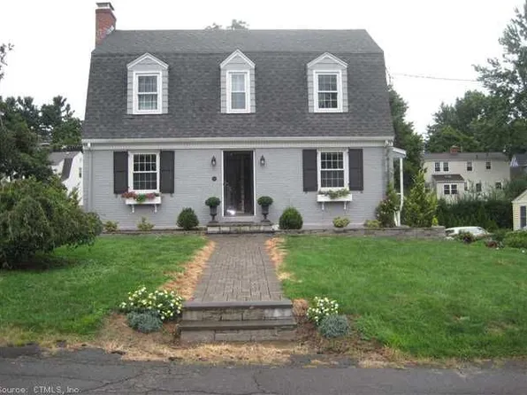 20 Thomson Rd, West Hartford, CT 06107