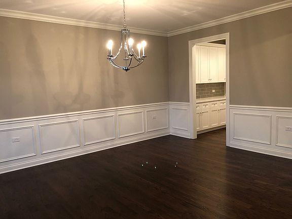 5th image of 766 Richwood Ave