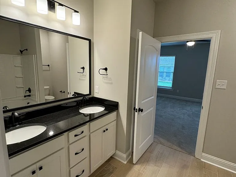 607 Cabernet Ct — Photo 10