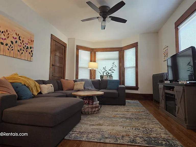 1606 Hewitt Ave — Photo 13
