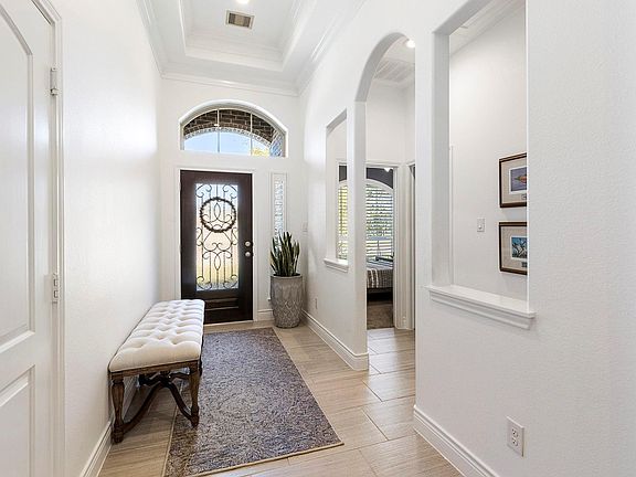 5th image of 119 Greatwood Glen Dr