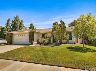 25868 Empalmo Ct, Santa Clarita, CA 91355