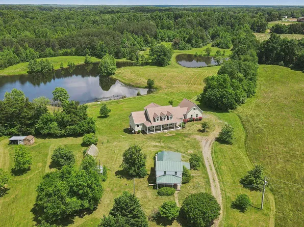 47 Windwhistle Ln, Stafford, VA 22556