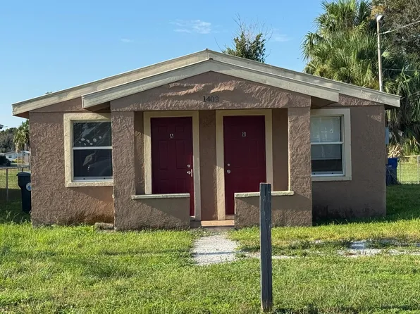 1403 Avenue M, Fort Pierce, FL 34950