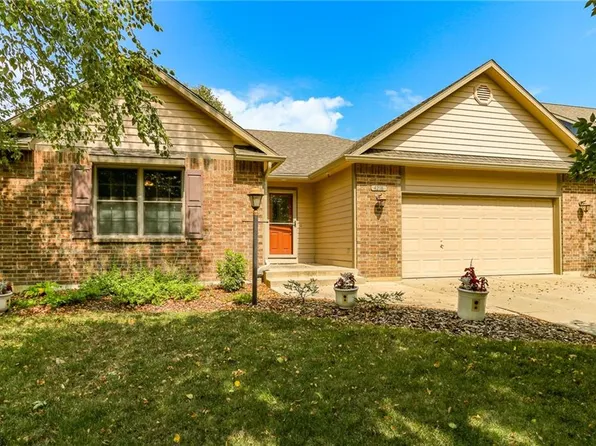 4218 Teal Dr, Lawrence, KS 66047