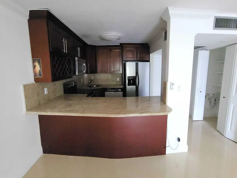 9355 SW 8th St #222 — Photo 16