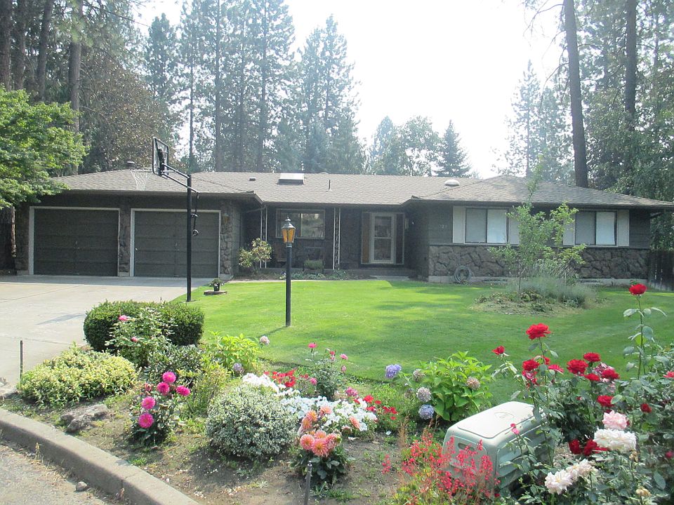 1st image of 4725 W Larchwood Ct