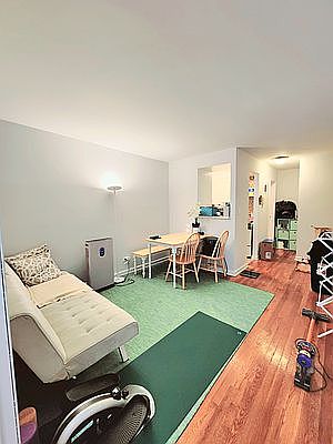 3rd image of 337 E 33rd St APT 2C