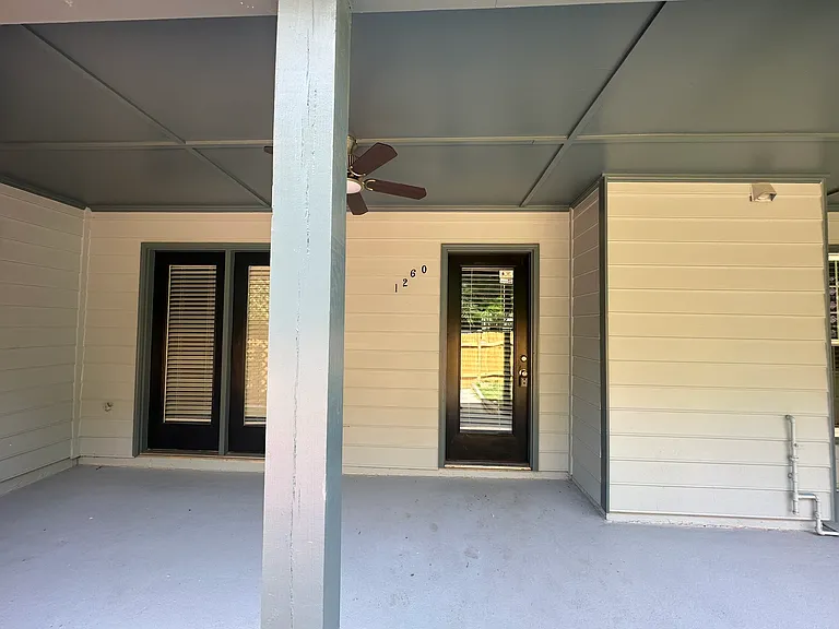 1260 Warsaw Rd #1 — Photo 5