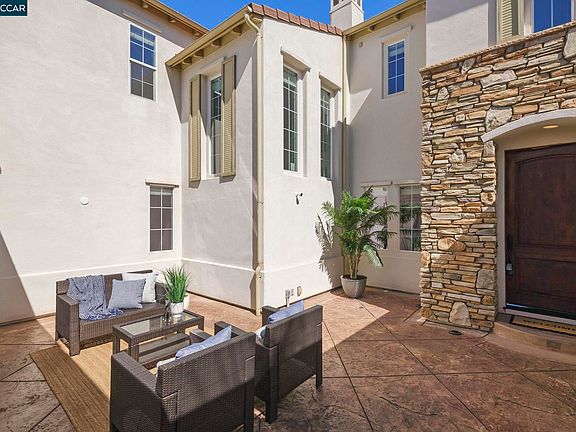 5th image of 2000 Sorrelwood Ct