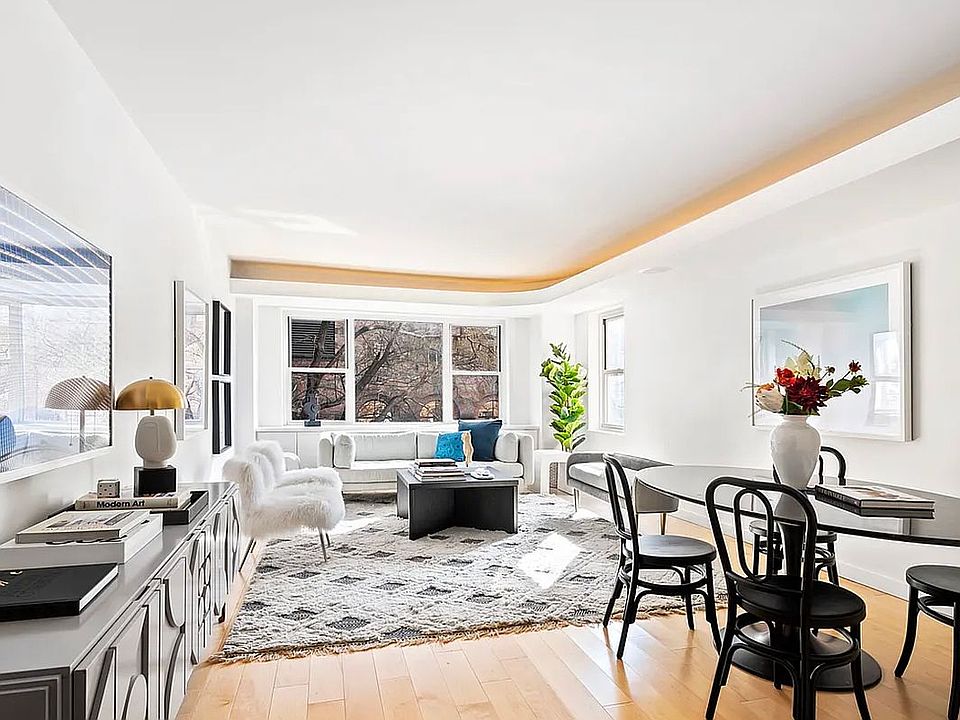 1st image of 130 E 63rd St APT 3D