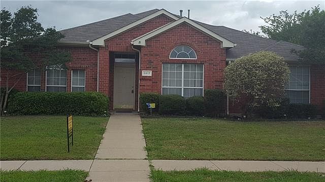 1st image of 2617 Hackberry Crk