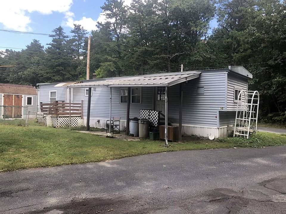 2nd image of 10 Klondike Ave