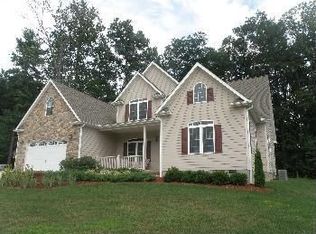25 Foggy Glen Dr, Arden, NC 28704
