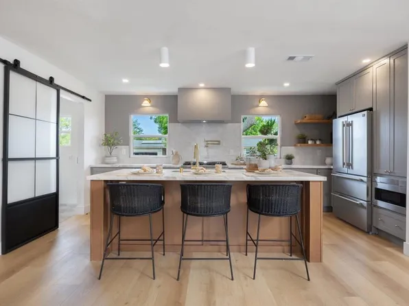 13082 Palomar Way, Santa Ana, CA 92705