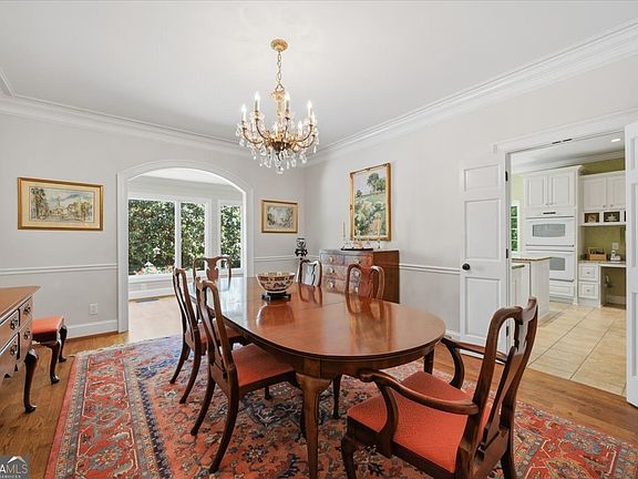 4th image of 115 Covington Pl