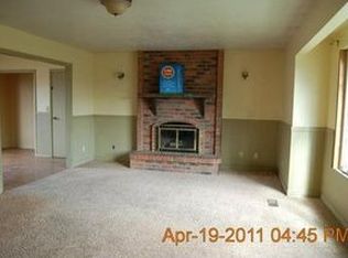 930 Meadowbrook Dr, Logan, UT 84321