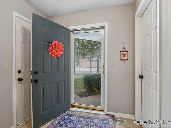 5th image of 2646 Weatherby Hills Dr SE #14