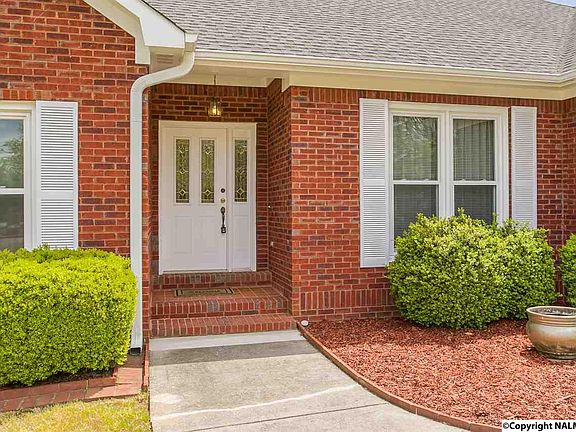 2nd image of 111 Lawson Wall Dr