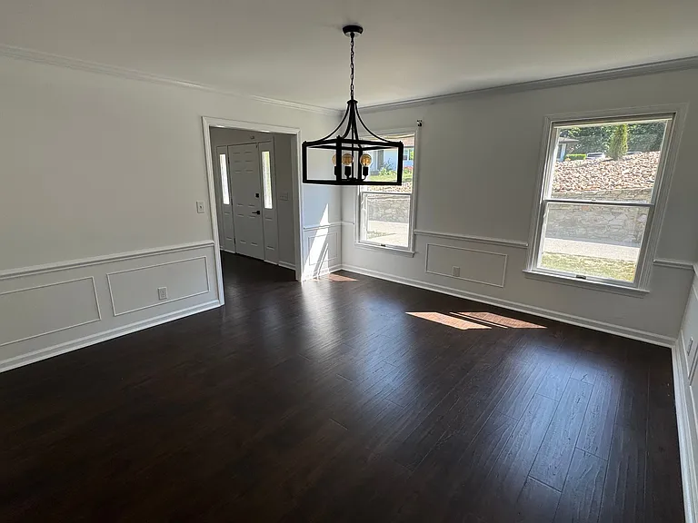1333 Valmont Dr — Photo 5
