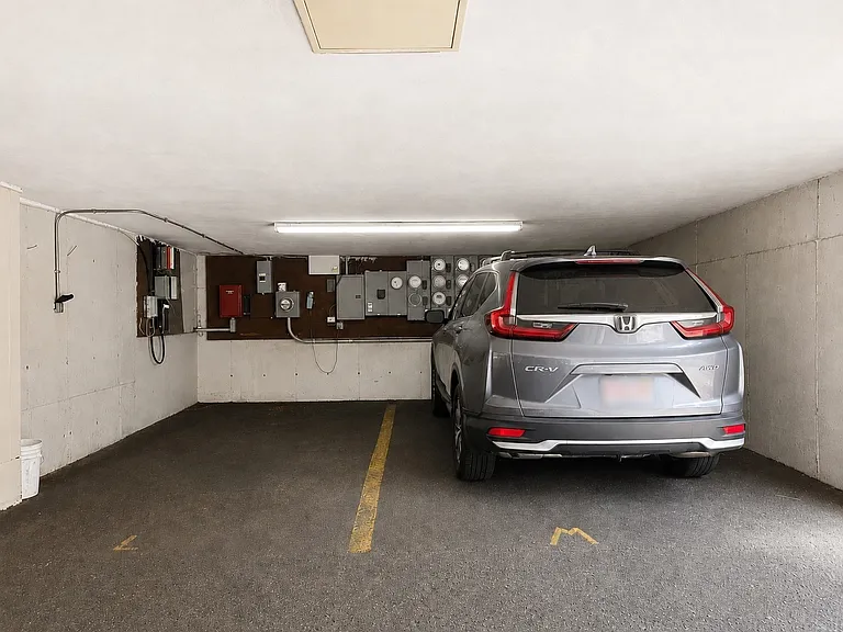 31 Harris St #102 — Photo 10