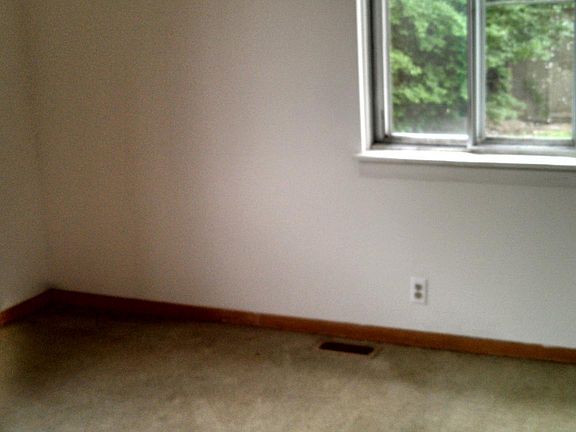 4th image of 948 Cleveland Ave