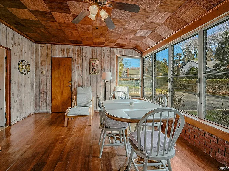 425 Old Shipyard Ln — Photo 9