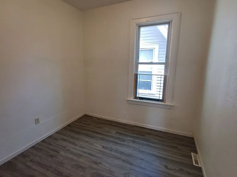 2508-2508A N 35th St. (Duplex) — Photo 4