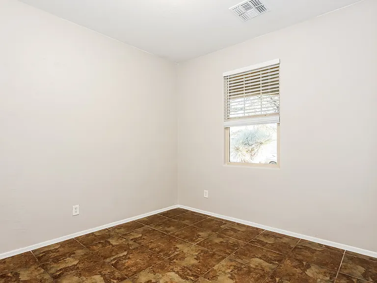 7342 W Saint Charles Ave — Photo 13
