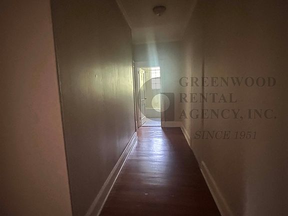 3rd image of 408B Grove St #B