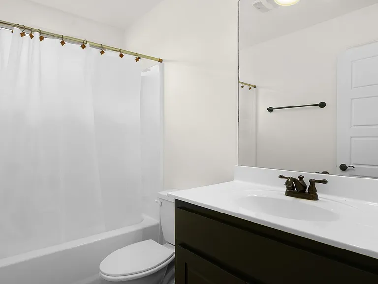 3384 Willow Lake Cir — Photo 17