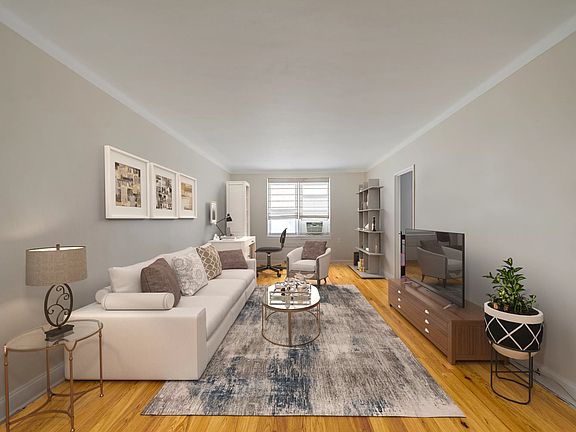 3rd image of 11020 71st Ave APT 421