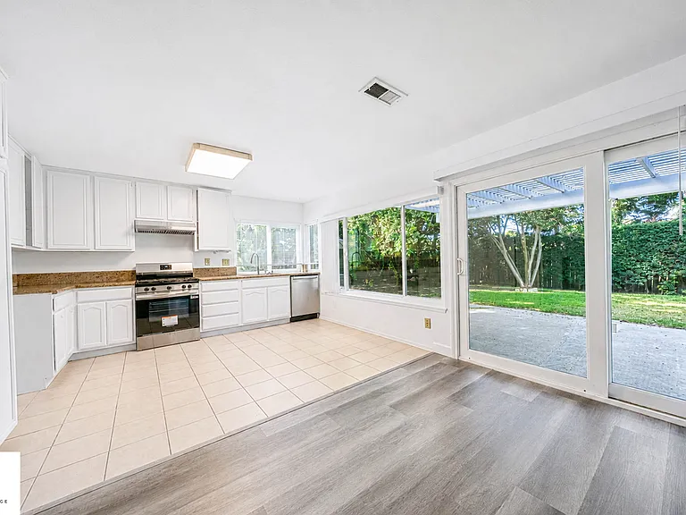 164 Ricci Ave — Photo 4