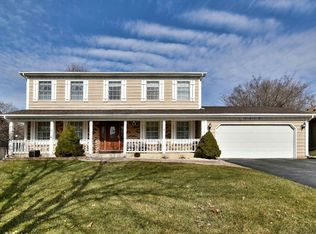 1313 Goldenrod Dr, Naperville, IL 60540