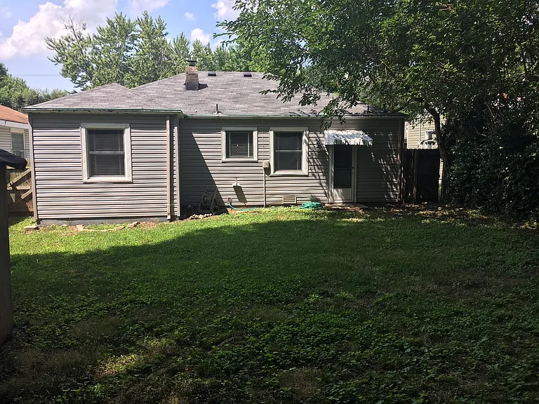 1610 E Cairo St — Photo 21