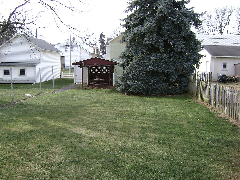 2nd image of 286 Broad St