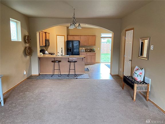 4th image of 8441 54th Ct SE