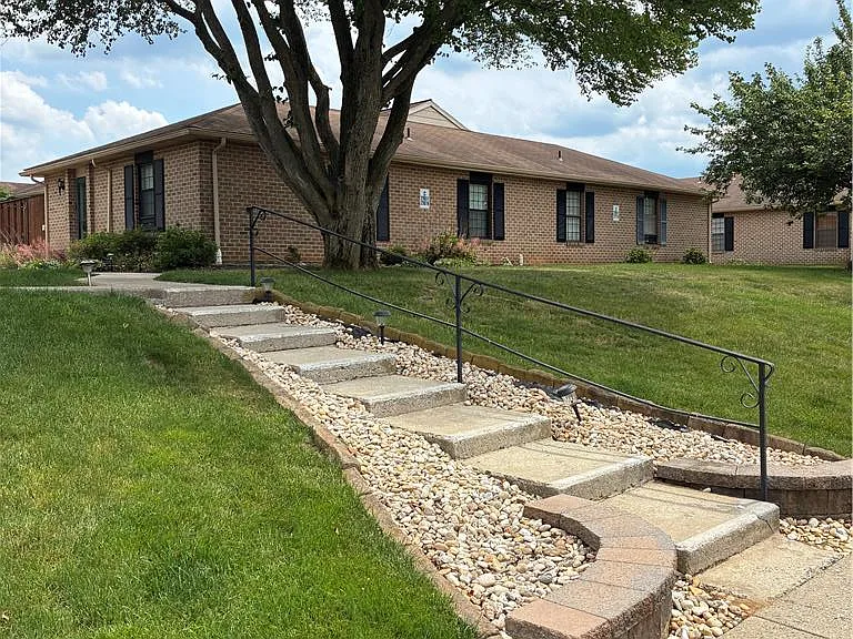 2765 Rolling Green Pl — Photo 4
