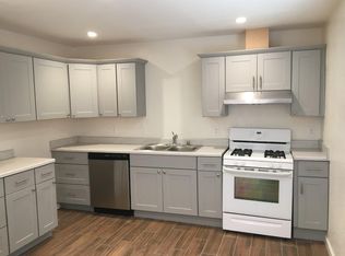 195 Arlen Dr, Rohnert Park, CA 94928