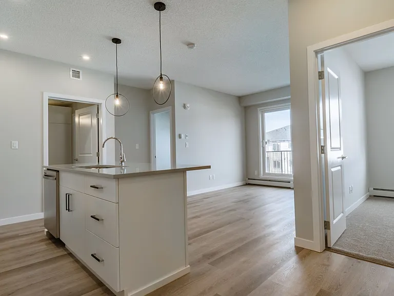 5530 Schonsee Dr NW — Photo 36