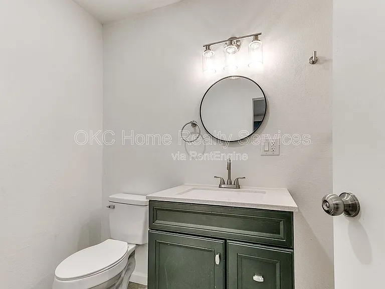 1812 W Noble Ave — Photo 52