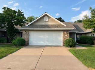 611 Cherrywood Ct, Red Wing, MN 55066