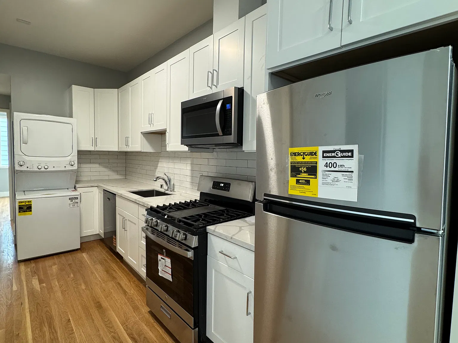 1 bed, 677 sqft, $3,500 — Photo 3