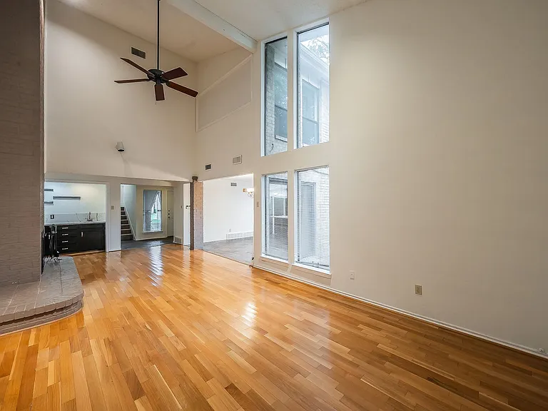 3704 Hulen Park Dr — Photo 7