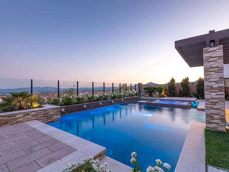 20254 W Bentley Way — Photo 4