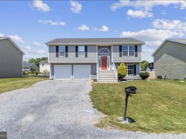 71 Job Rd, Inwood, WV 25428