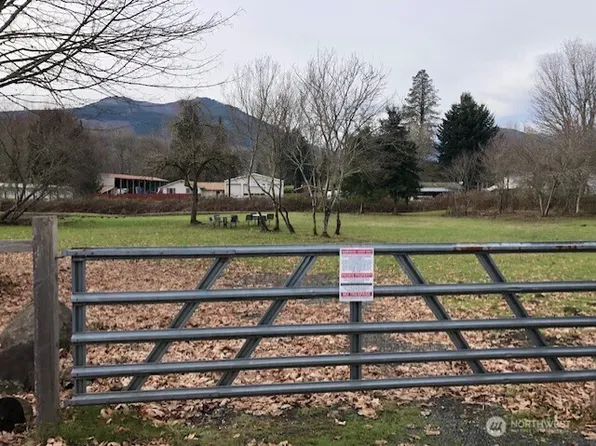 306558 Highway 101, Brinnon, WA 98320