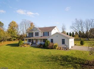 31 Centerville Rd, Columbia, NJ 07832